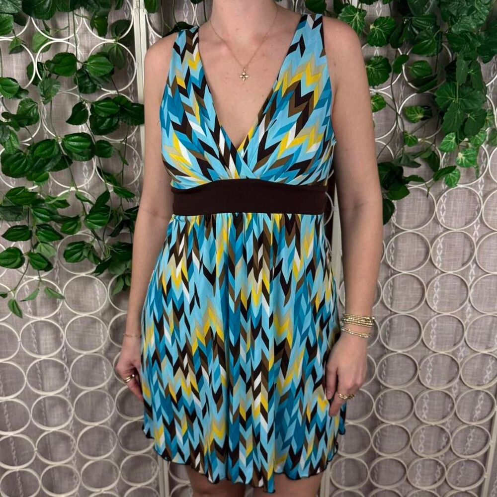 American-vintage Women's A. Byer Geometric Dress Tie Waist Plunging V-Neck L